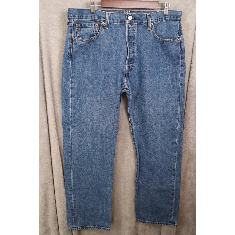 Levis 501 Original Fit Mens Medium Wash Blue Straight Leg Jeans 36x30 00501-0193